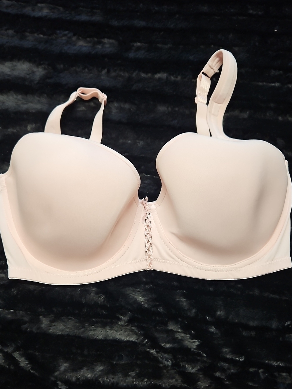 kathy ireland Convertible  Smooth Bra - Light Blush